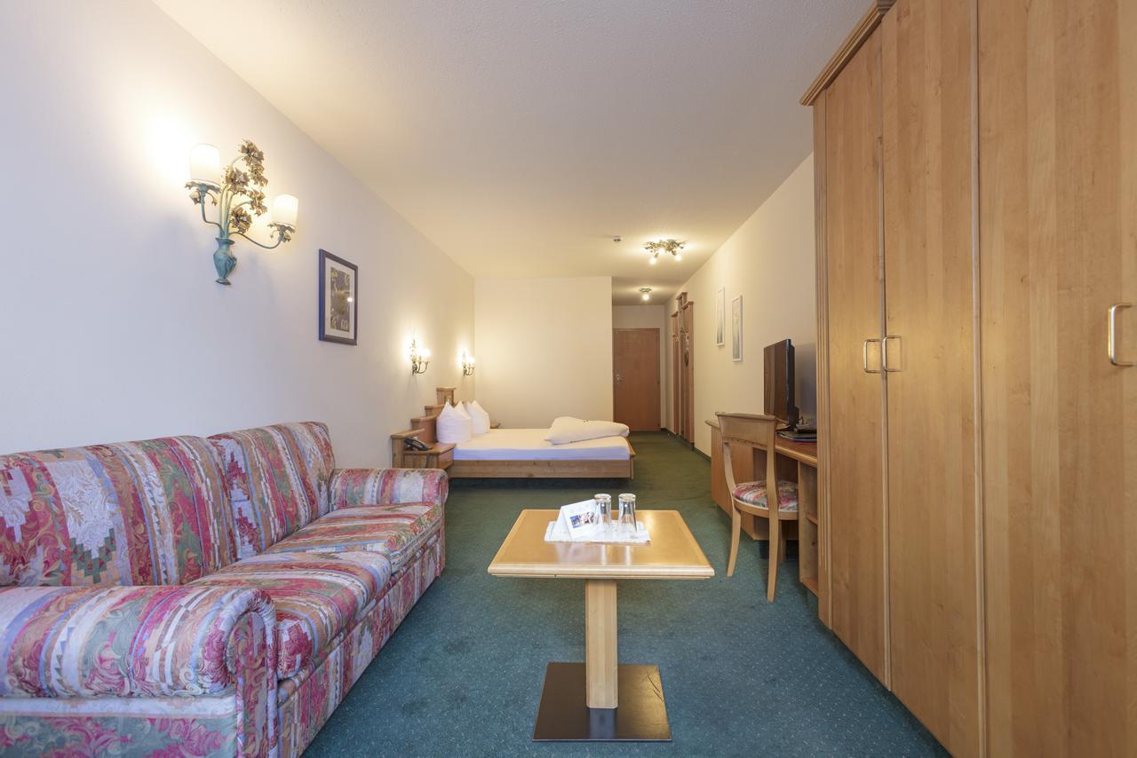 Hotel Andreas Hofer Mandarfen Buitenkant foto