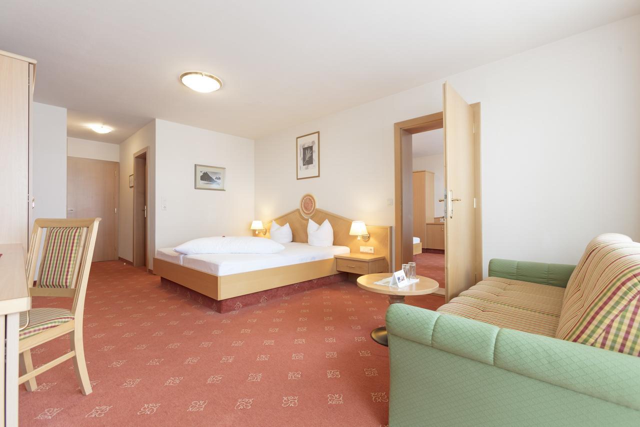 Hotel Andreas Hofer Mandarfen Buitenkant foto
